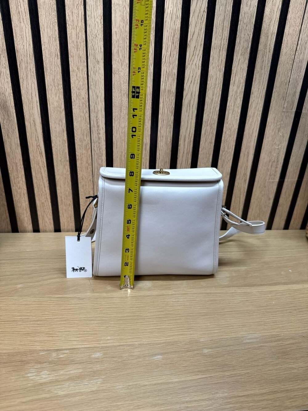 Coach Originals Turnlock Shoulder Bag in Chalk Leather - Picture 7 of 14